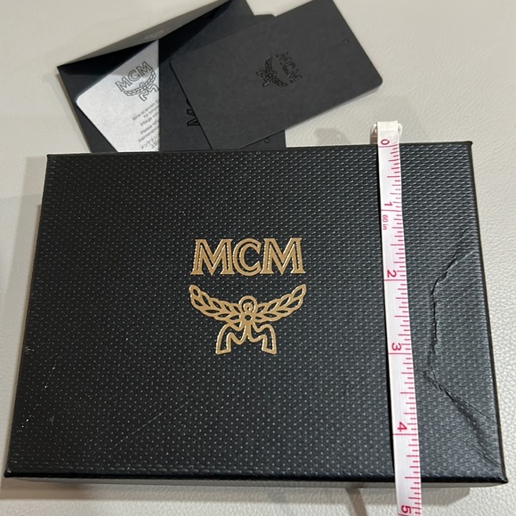 MCM Small Accessory Box - Picture 11 of 12